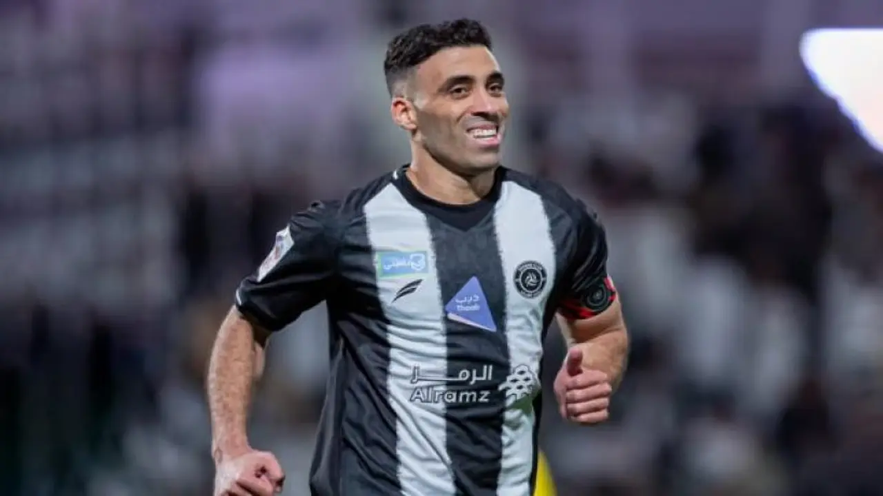 ناقد رياضي: مهارات حمدالله تمثل إضافة نوعية لصفوف نادي الشباب السعودي